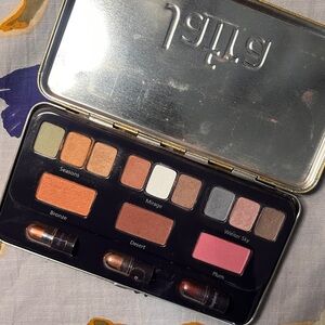 3-1 makeup box